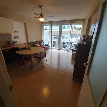 Homestay In Benidorm Downtown En Piso Compartido Alicante