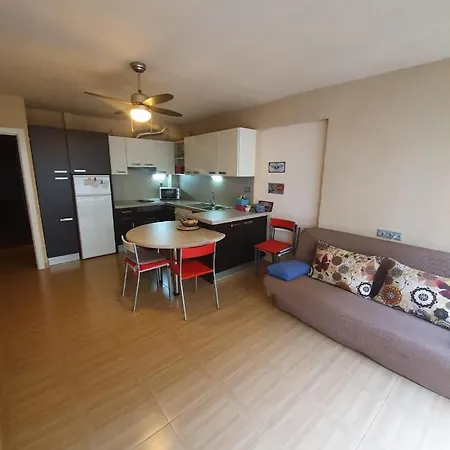 Homestay In Benidorm Downtown En Piso Compartido Alicante